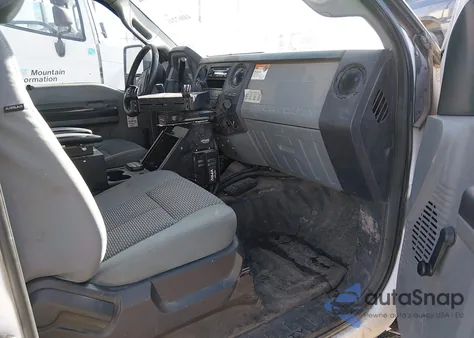 2015 Ford F-250 Xl z USA, uszkodzony, nr VIN 1FT7X2B62FEB97434